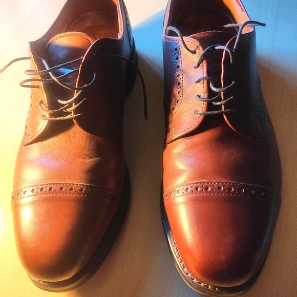 Shoes - Picture 1 of 5